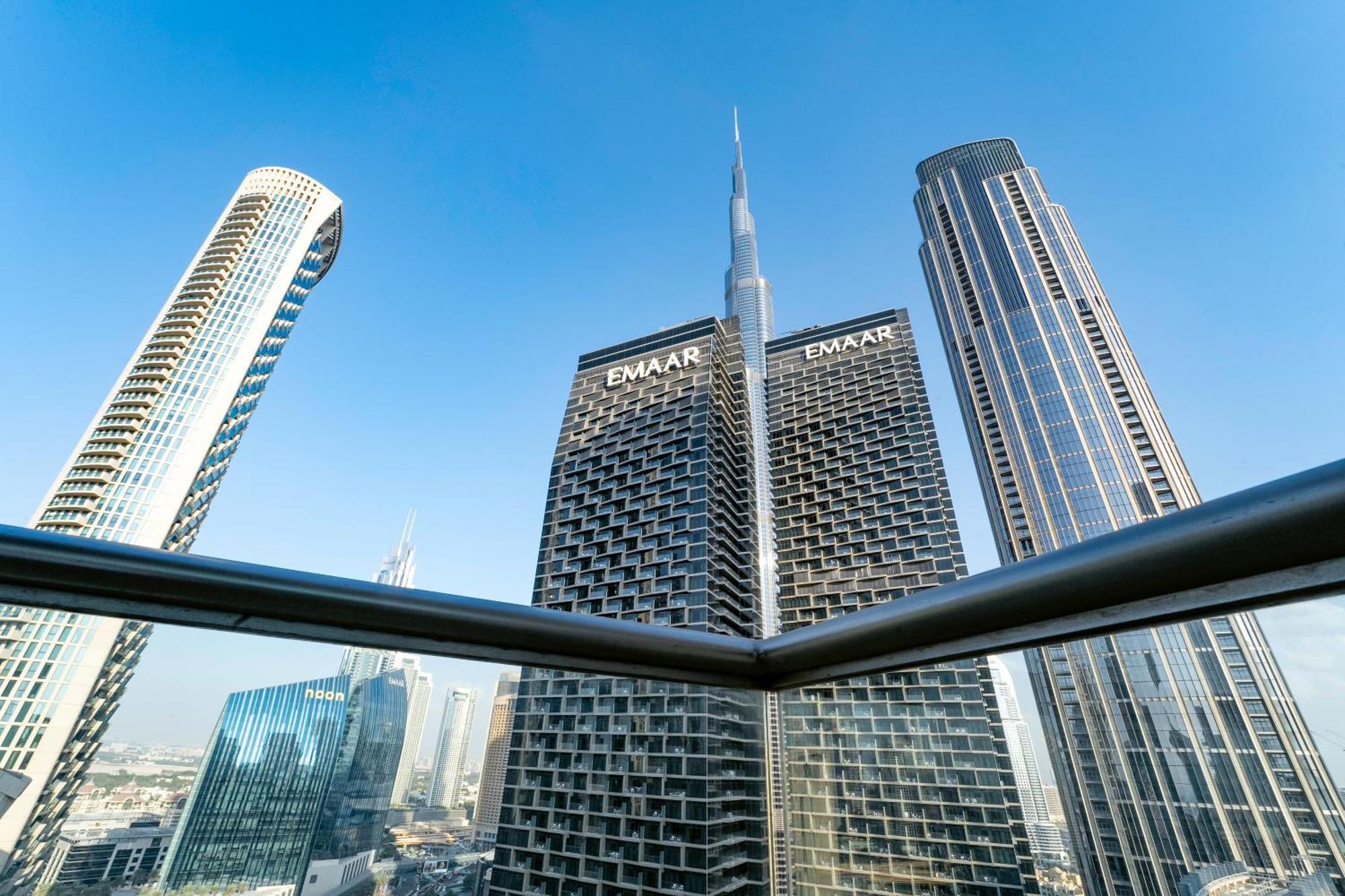 Stunning 2 Bedroom In The Heart Of Downtown, 360 Views *