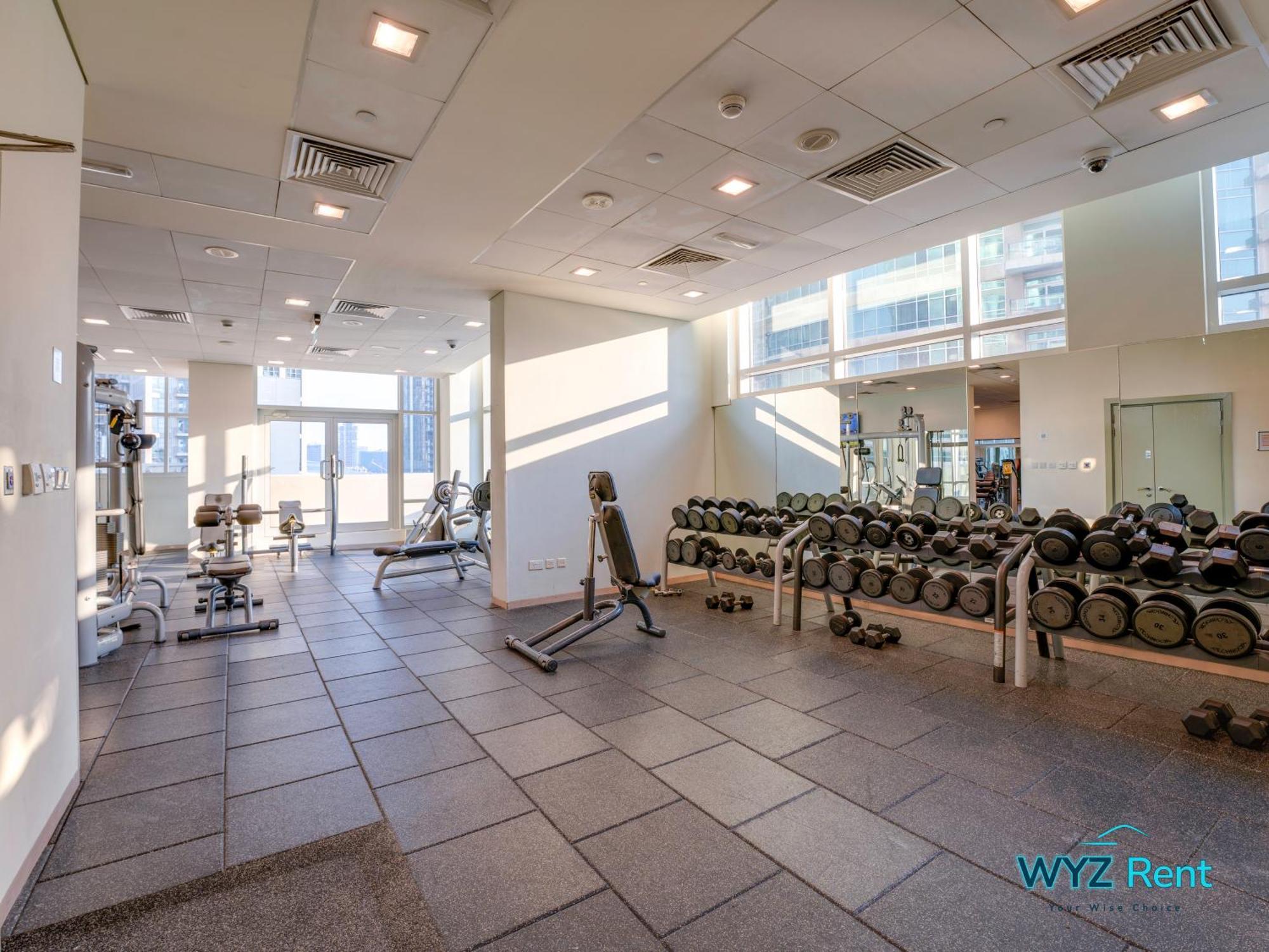 Stunning 2 Bedroom In The Heart Of Downtown, 360 Views