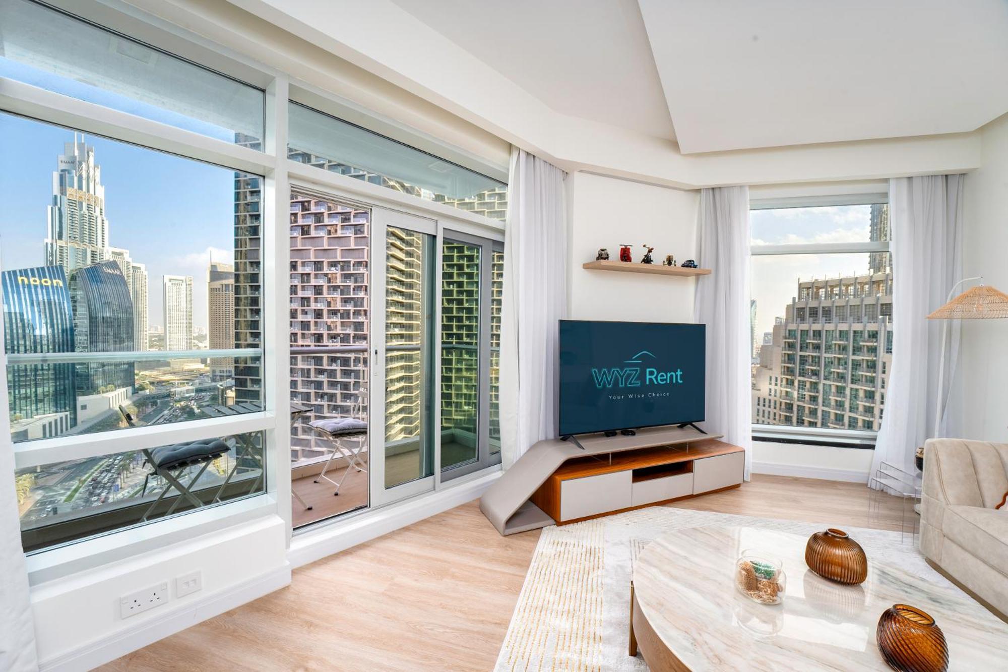 Stunning 2 Bedroom In The Heart Of Downtown, 360 Views *