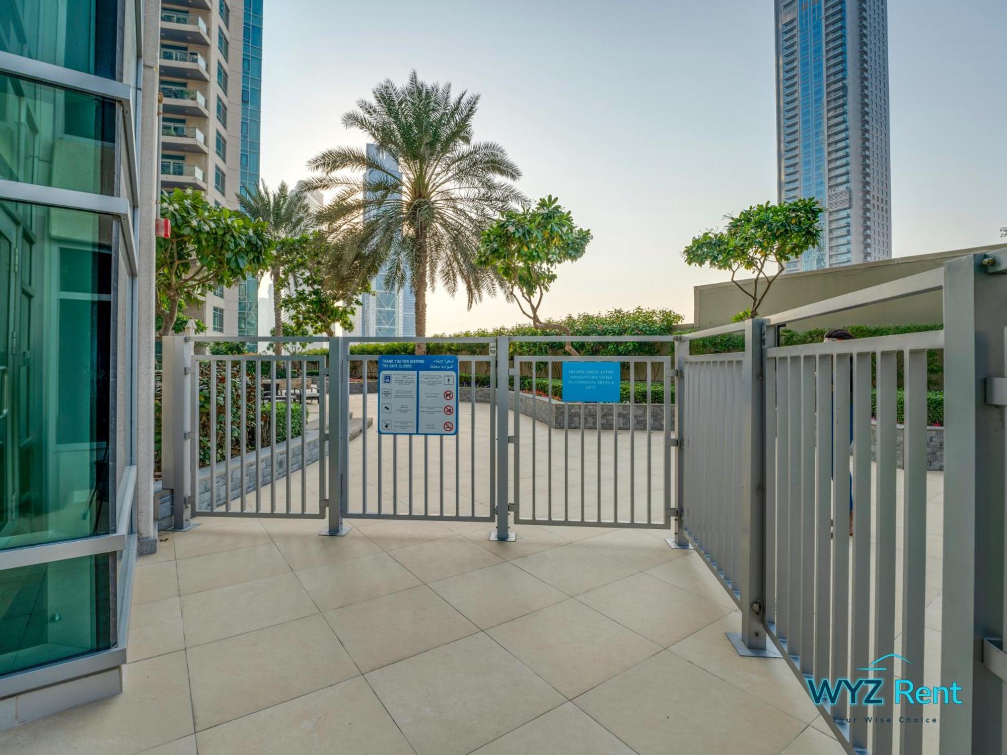 Stunning 2 Bedroom In The Heart Of Downtown, 360 Views