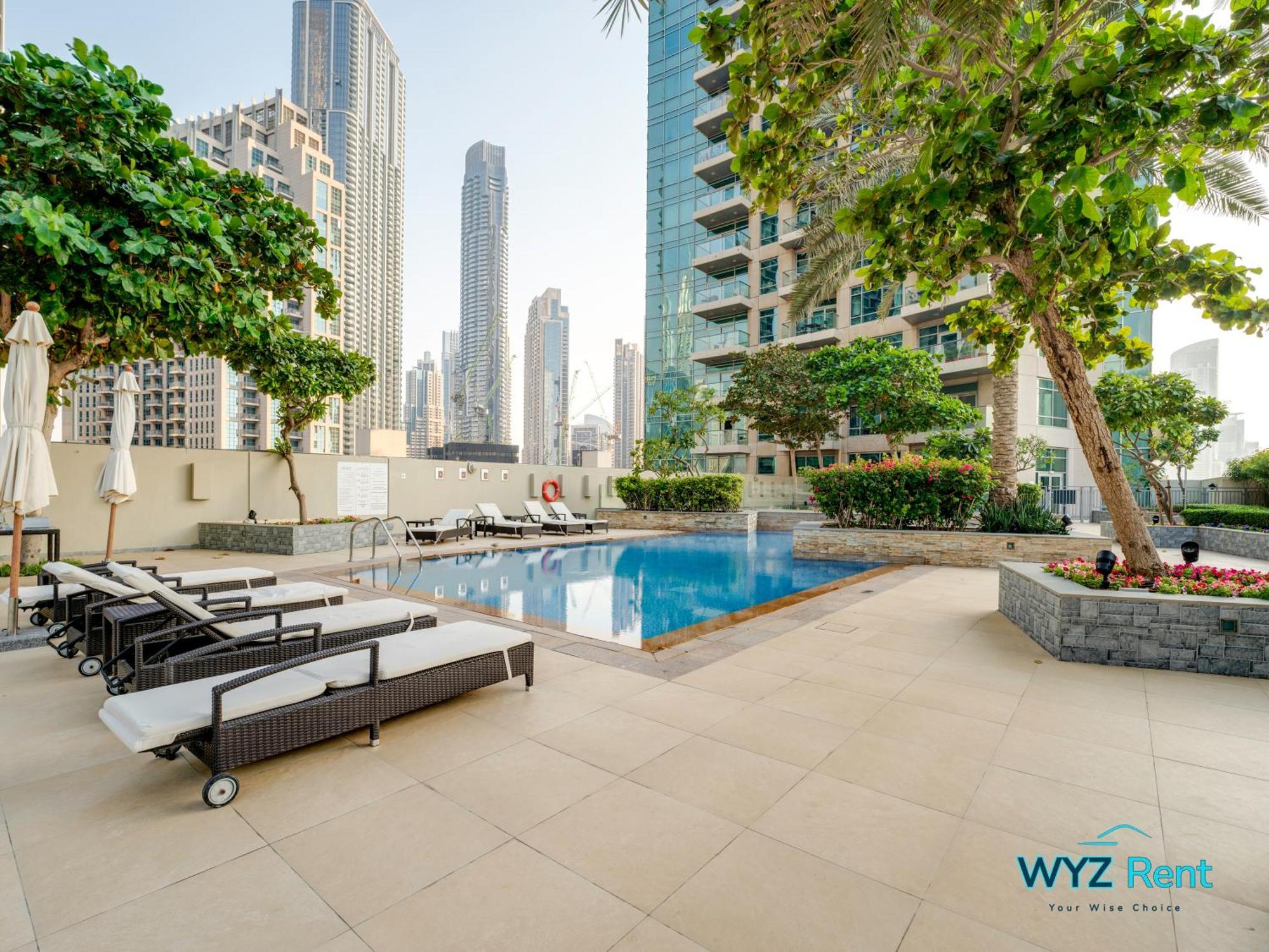 Stunning 2 Bedroom In The Heart Of Downtown, 360 Views Appartement