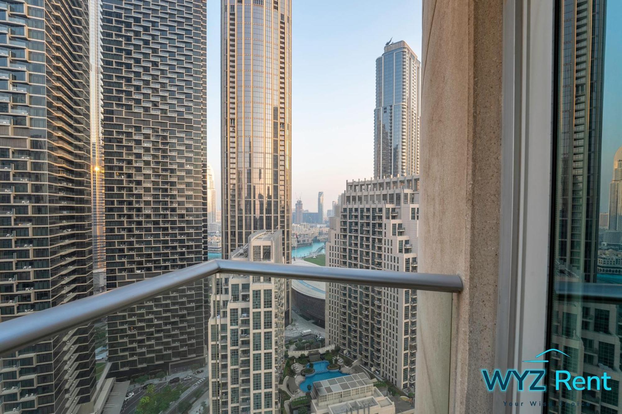 Stunning 2 Bedroom In The Heart Of Downtown, 360 Views Appartement *