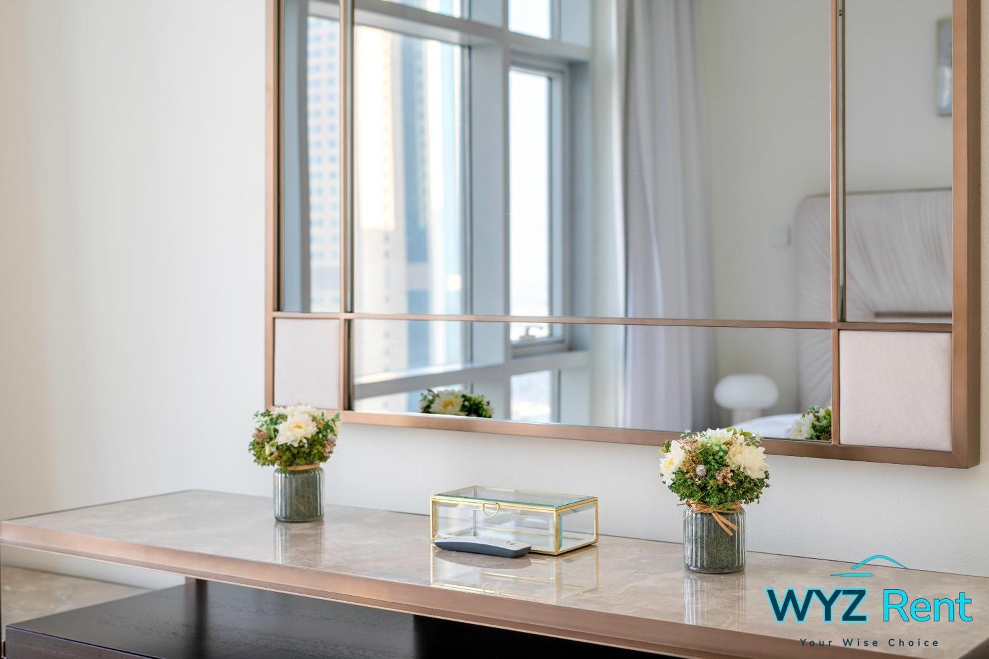 Appartement Stunning 2 Bedroom In The Heart Of Downtown, 360 Views *