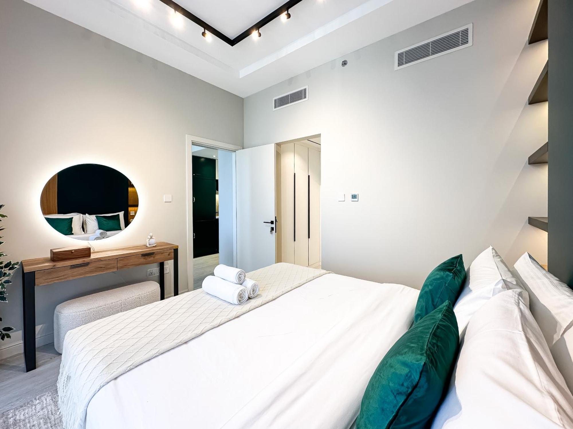 Appartement Trophy - Stylish Urban Retreat At Midtown Noor 1