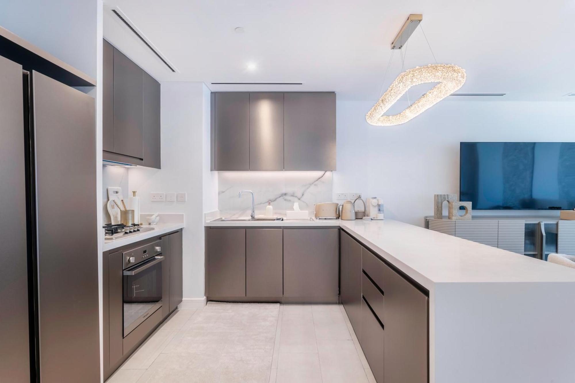 Appartement Exquisite 2br In La Vie Ultra-lux With Sea View *