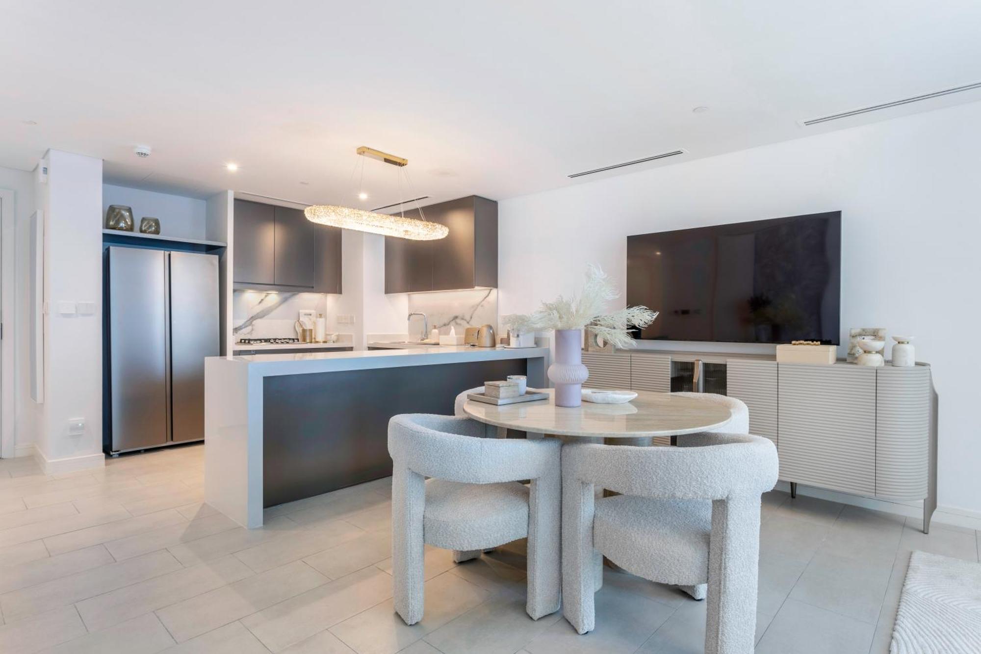 Exquisite 2br In La Vie Ultra-lux With Sea View Appartement Dubai