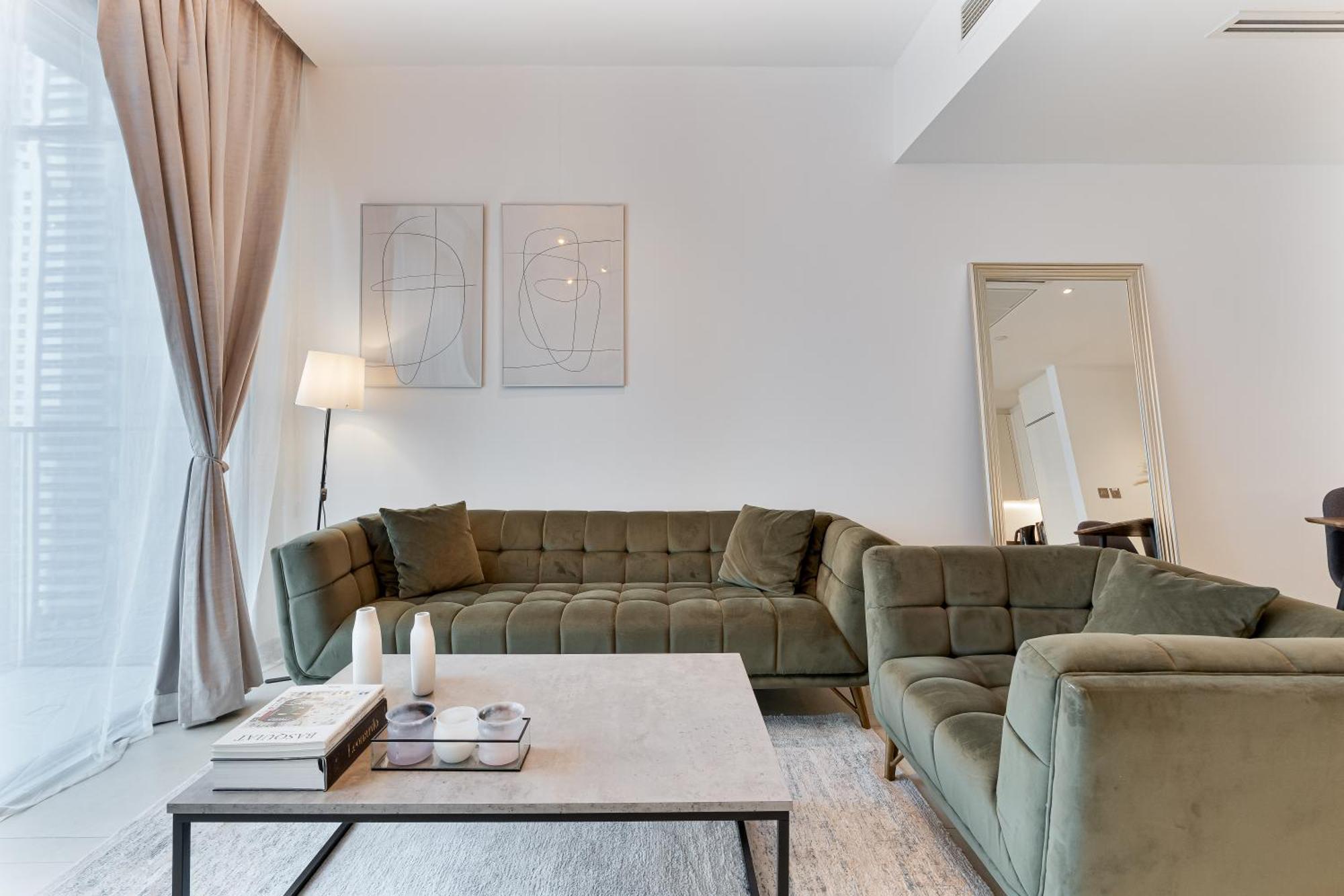Serene 1br Escape With Pool & Gym Access * Dubaï