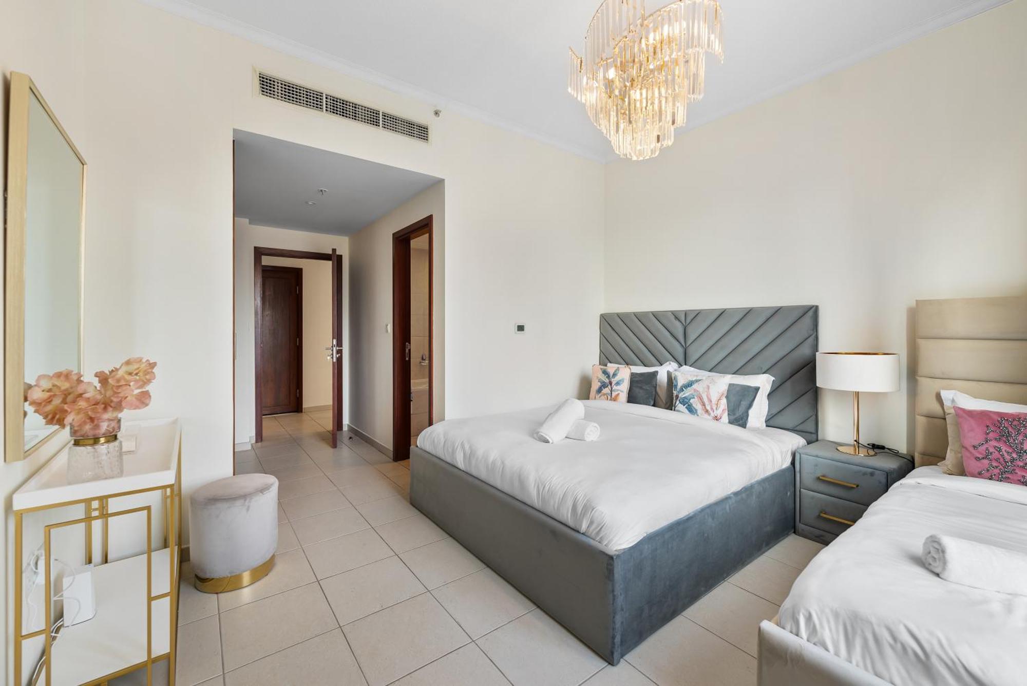 Magnificent - Spacious New 2br In Downtown Appartement Dubaï