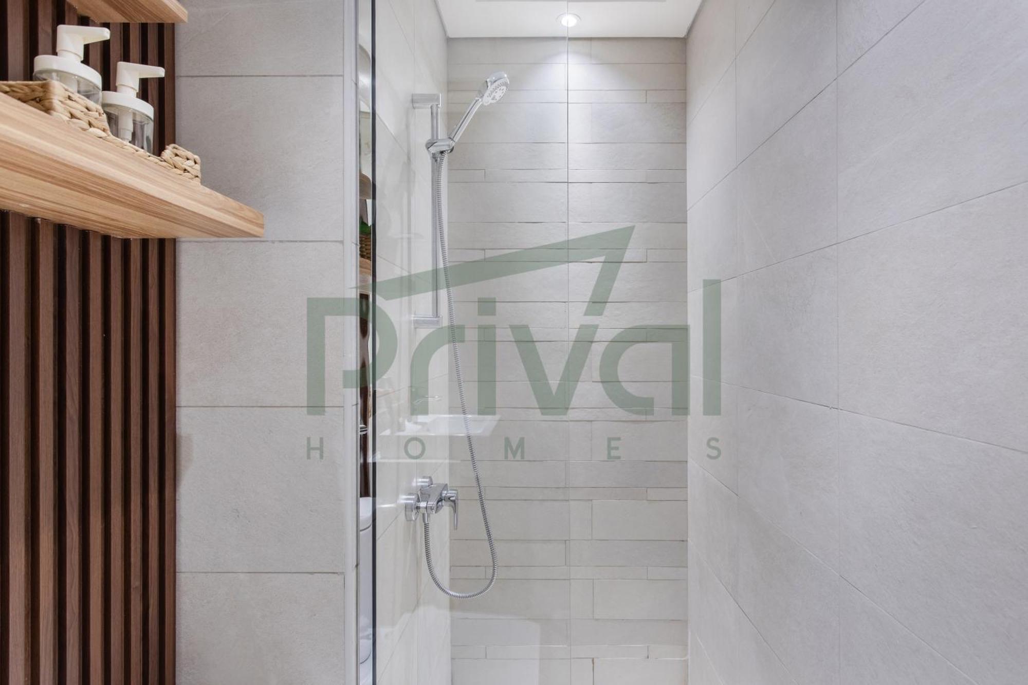 Prival - Sophisticated * Dubai