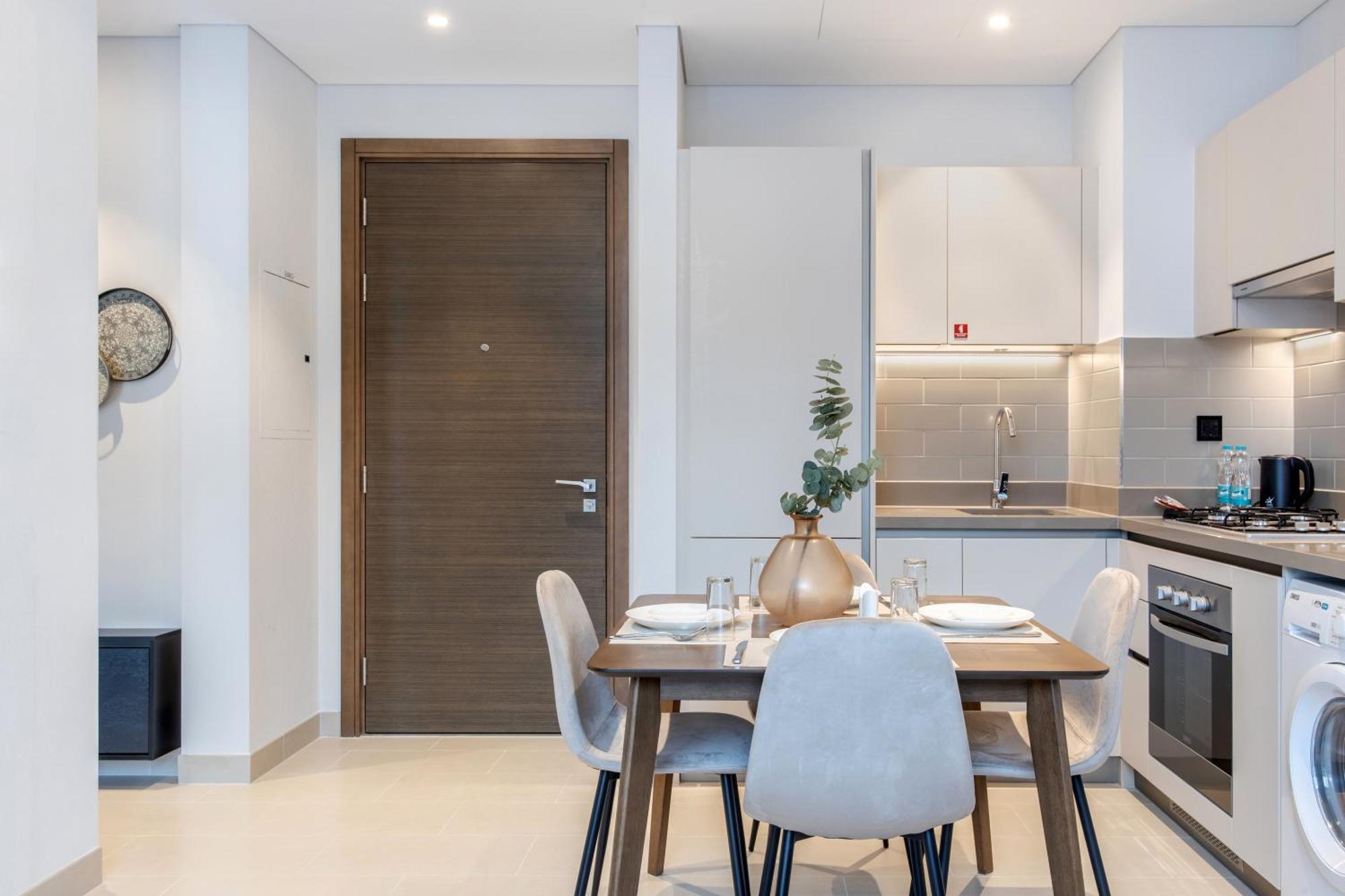 Appartement By Latinem Luxury 1br Cv A2707 Near Mall *