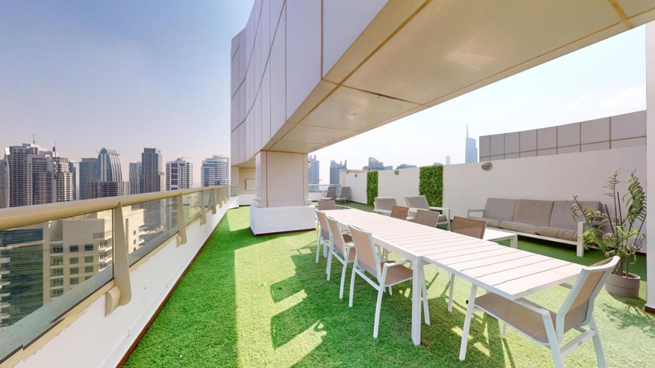 Marina View - Luxurious Four Bed With Private Pool Dubaï