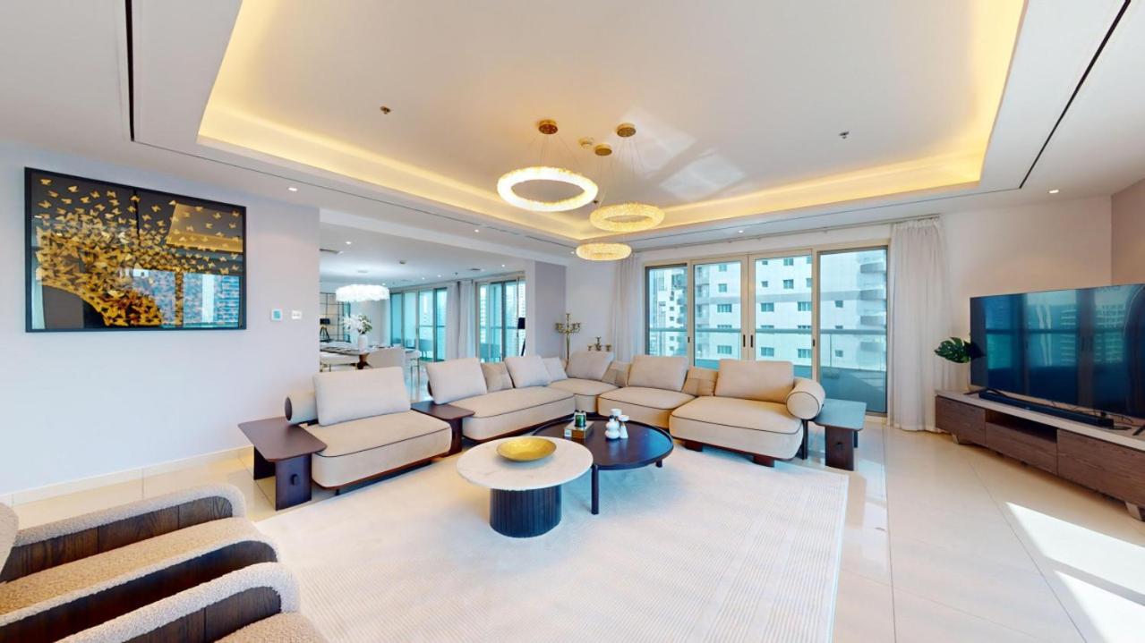 Appartement Marina View - Luxurious Four Bed With Private Pool Dubaï