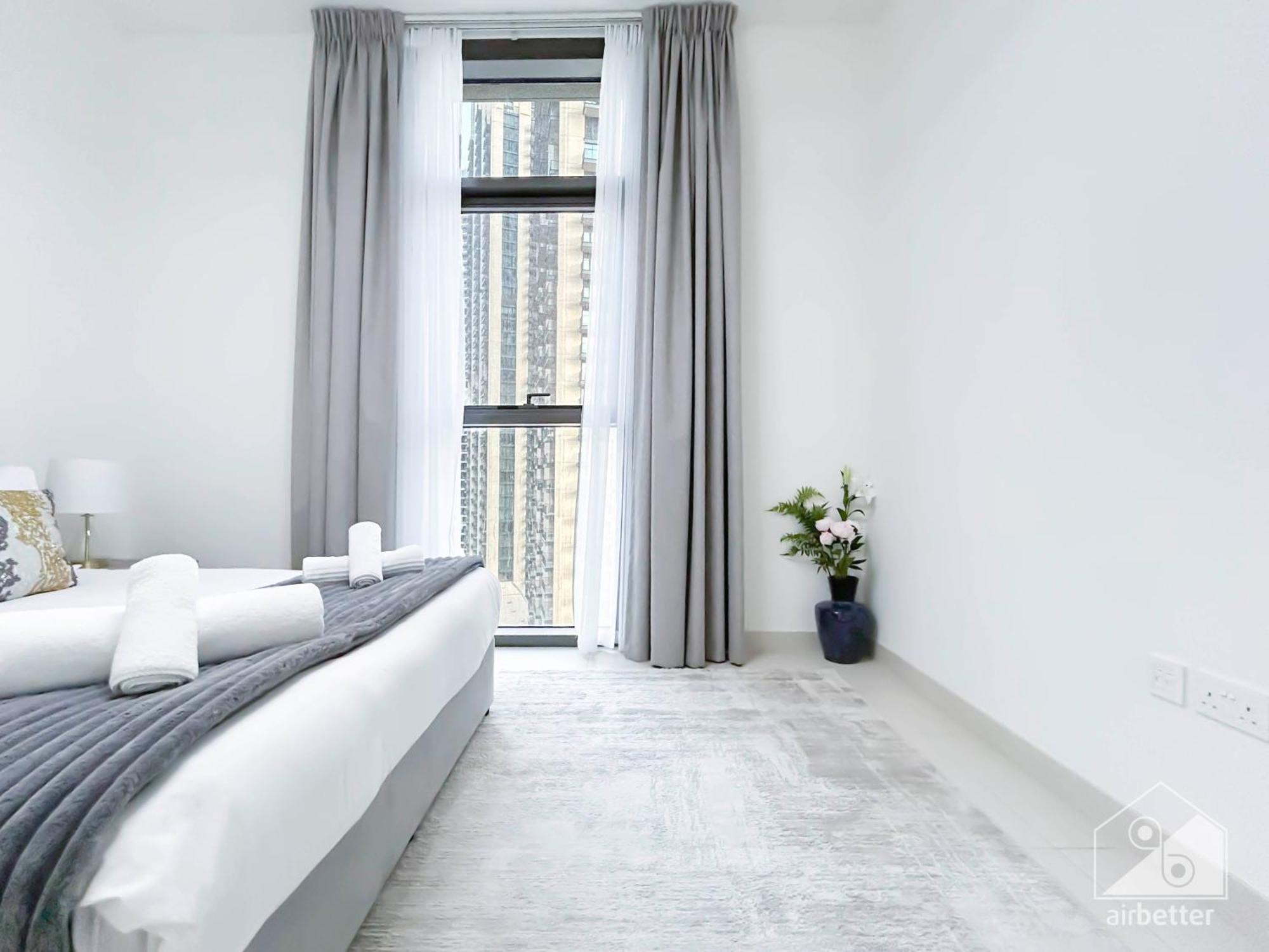 Stunning Burj Crown 2bedroom With Balcony & View Apartment *