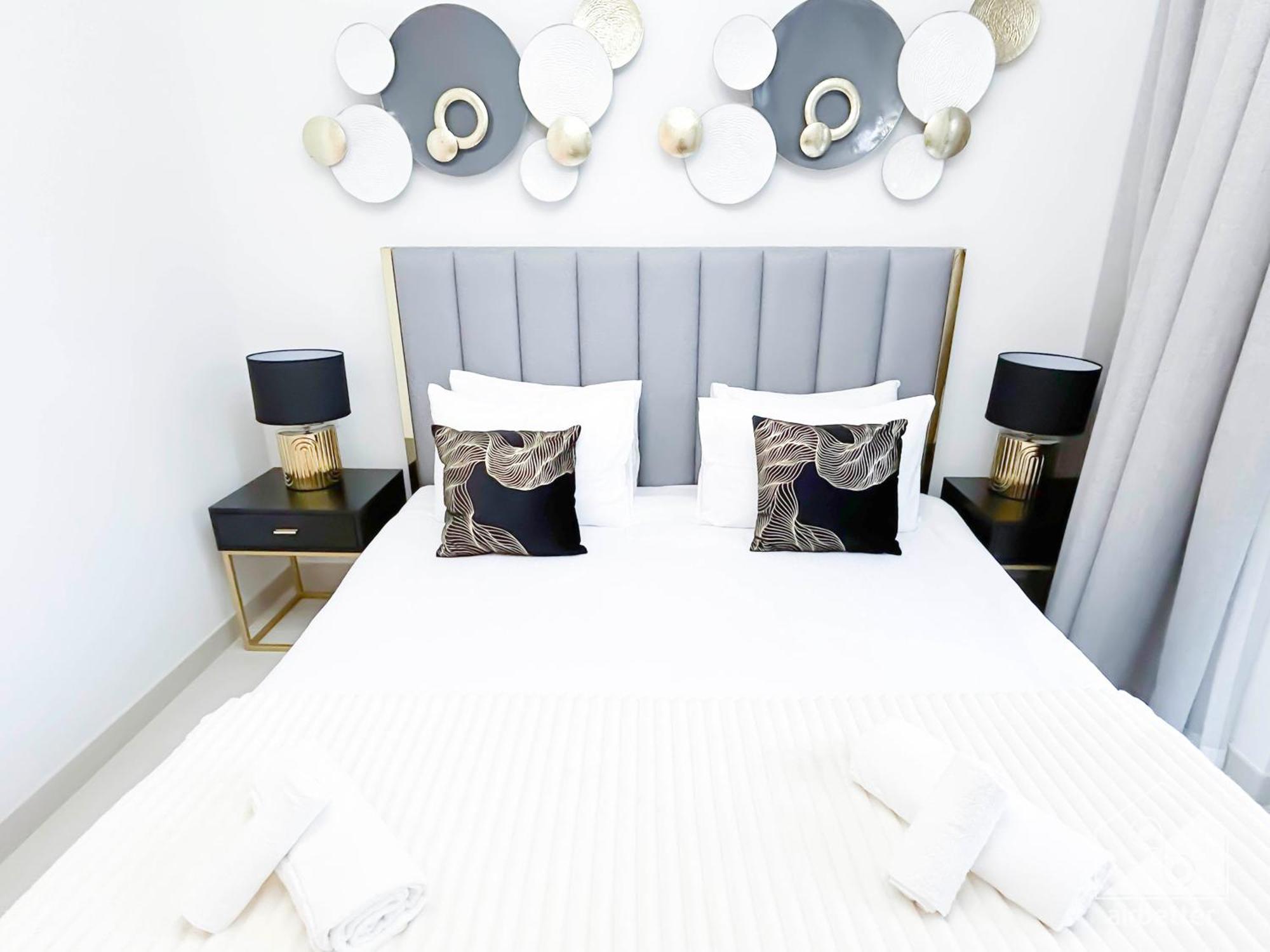 Stunning Burj Crown 2bedroom With Balcony & View
