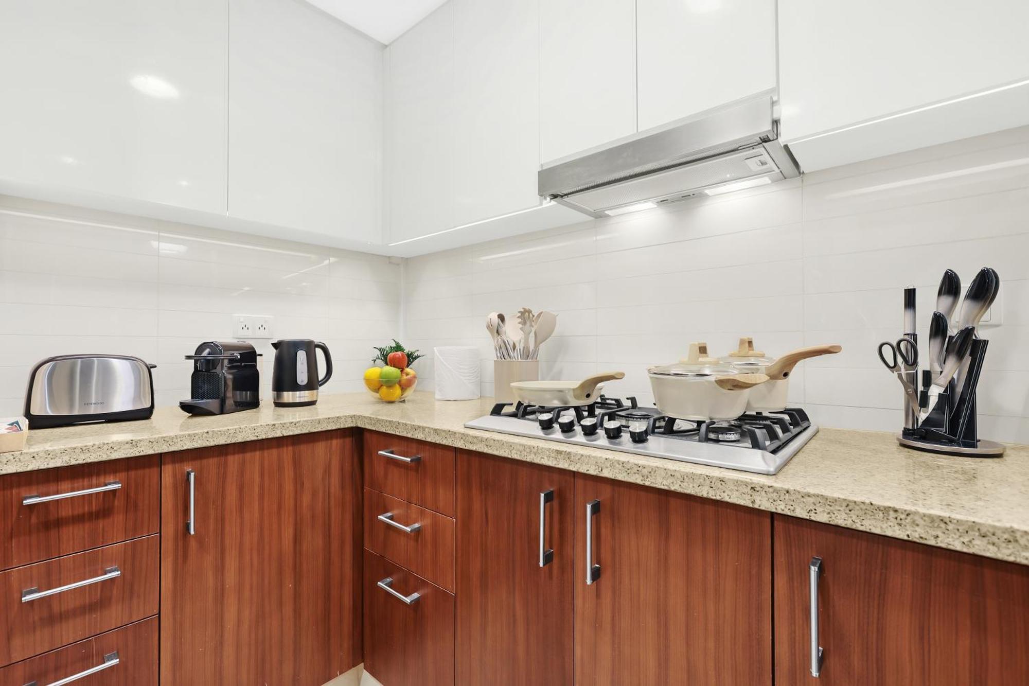 First Class 2br With Full Skyline & Sea View * Dubai