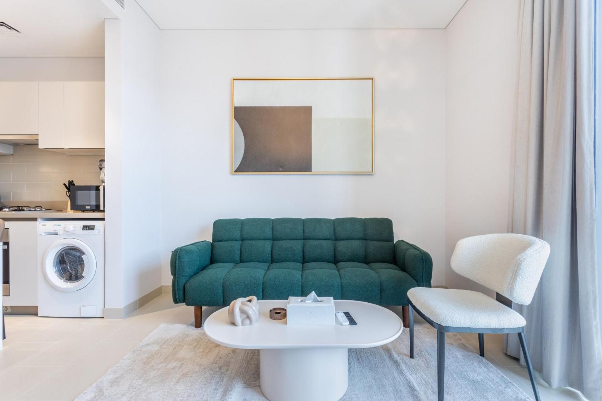 By Latinem Luxury 1br Cv A2805 Near Burj Khalifa Dubai