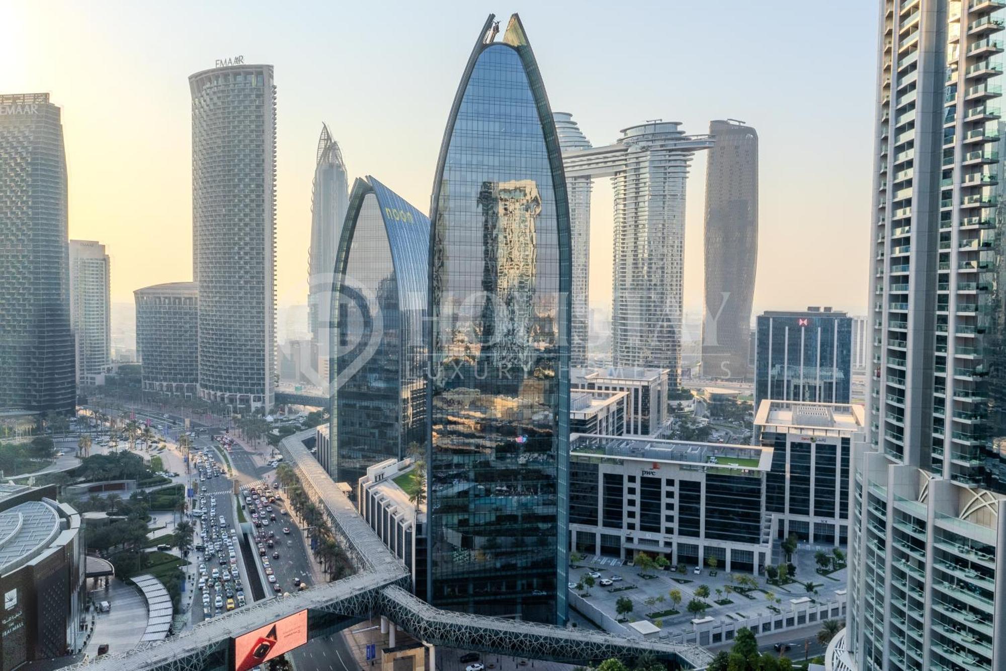 Holistay Luxury Homes - Burj Khalifa View - Direct Access Mall * Dubái