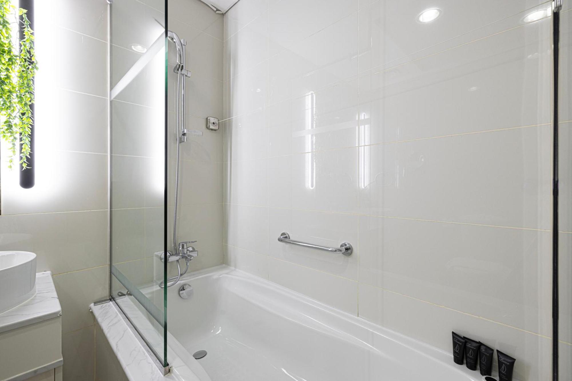 Damac Maison Mall Street 2 Bedroom Upgraded Apartamento *