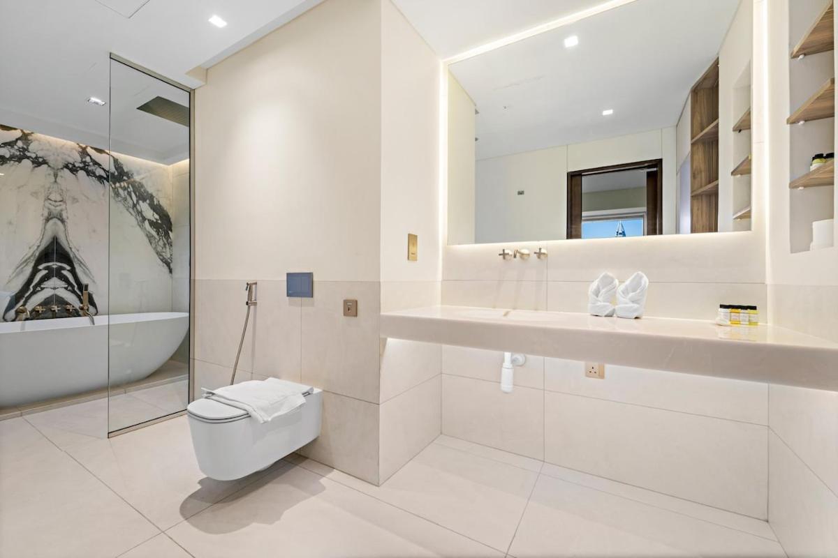 First Class 1br Stunning & Marina Views * Dubaï