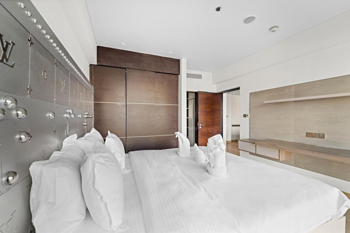 First Class 1br Stunning & Marina Views * Dubaï