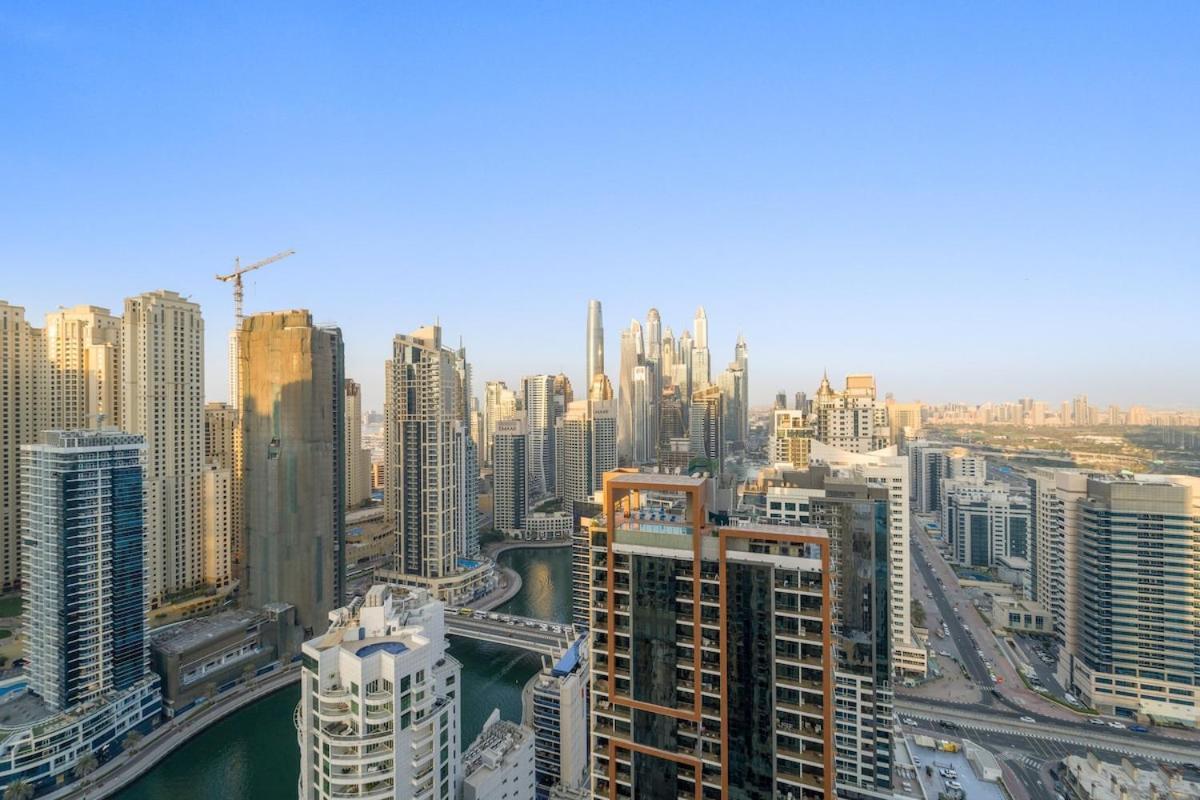 Appartement First Class 1br Stunning & Marina Views Dubaï