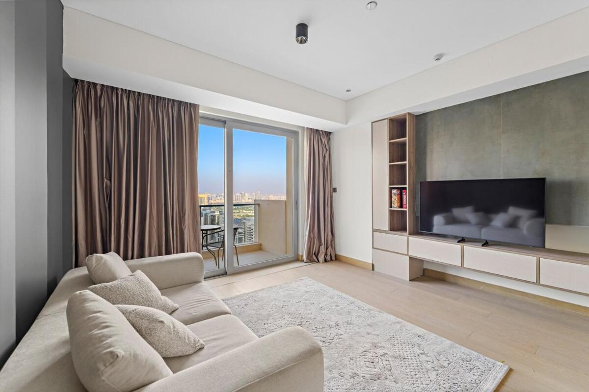 Appartement First Class 1br Stunning & Marina Views