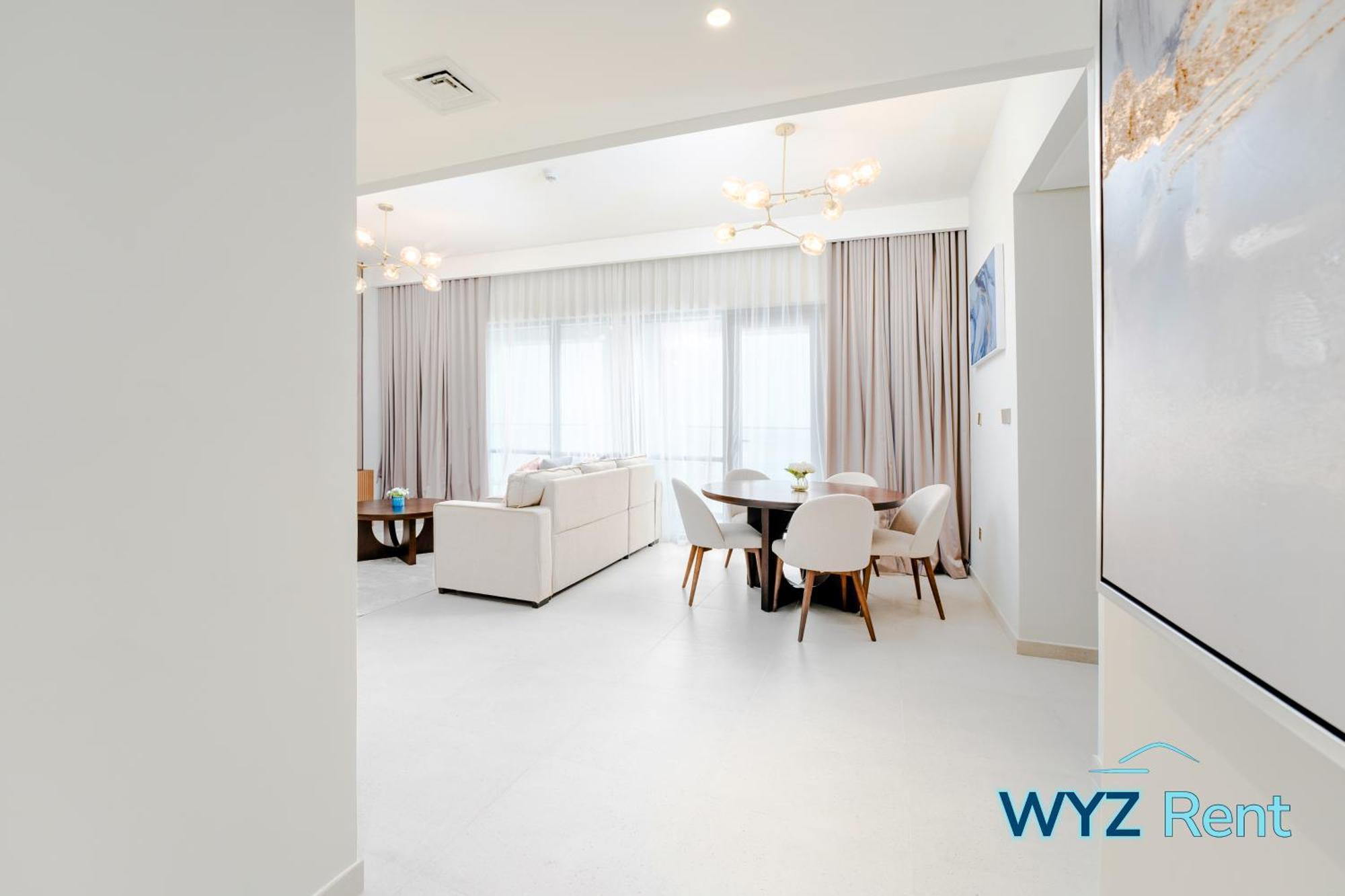 Chic 2 Bedroom In Vida Residences Creek-beach Access Appartement *