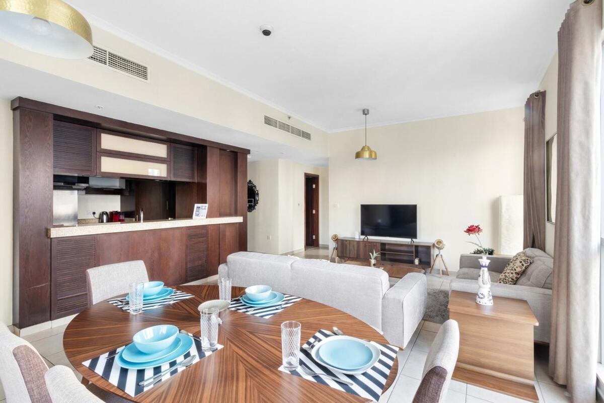 Appartement First Class 2br Burj Khalifa & Fountain View *