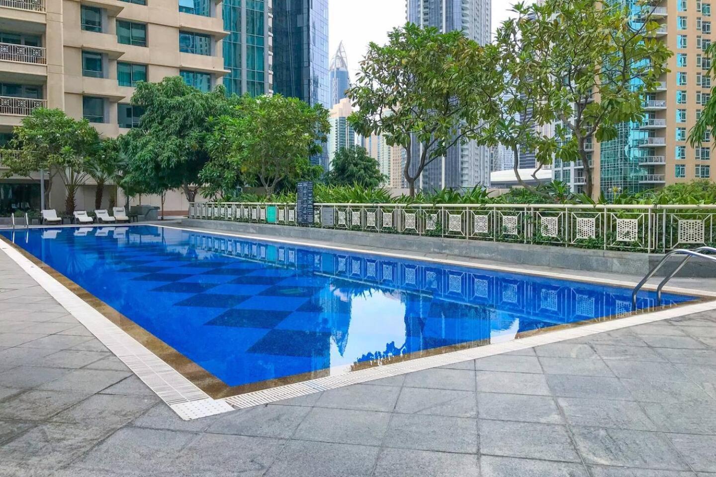 Elegant Downtown 5 Minute Walk To Burj Khalifa & Mall Dubaï