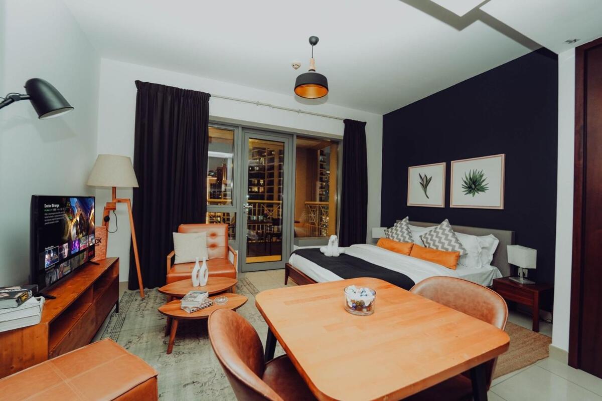 Appartement Elegant Downtown 5 Minute Walk To Burj Khalifa & Mall *