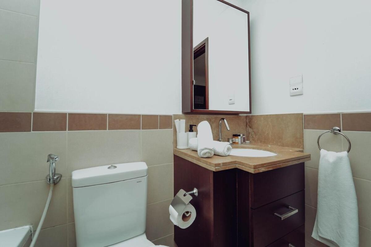 Appartement Elegant Downtown 5 Minute Walk To Burj Khalifa & Mall Dubaï