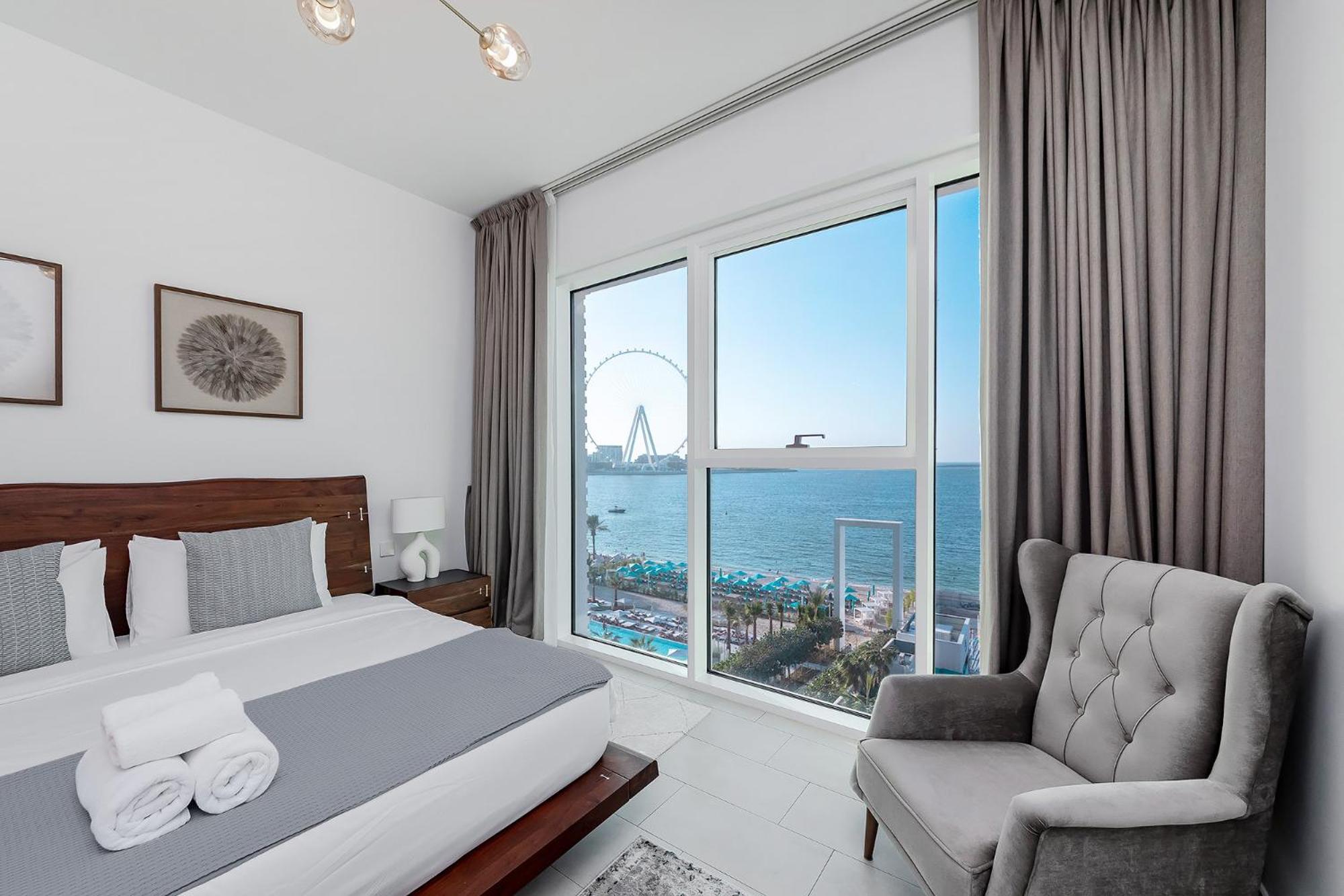 Private Beach La Vie Jbr 2br By Stellium Apartamento