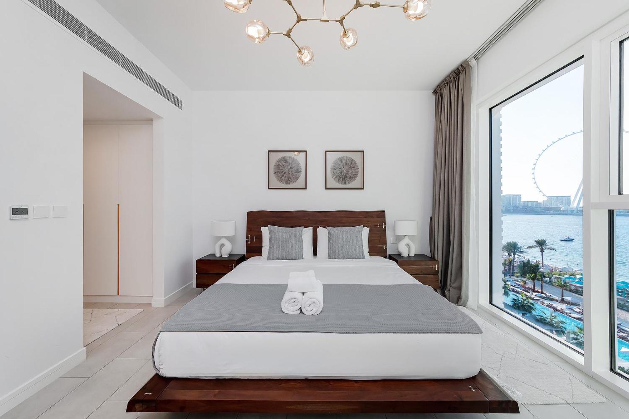 Private Beach La Vie Jbr 2br By Stellium Dubái