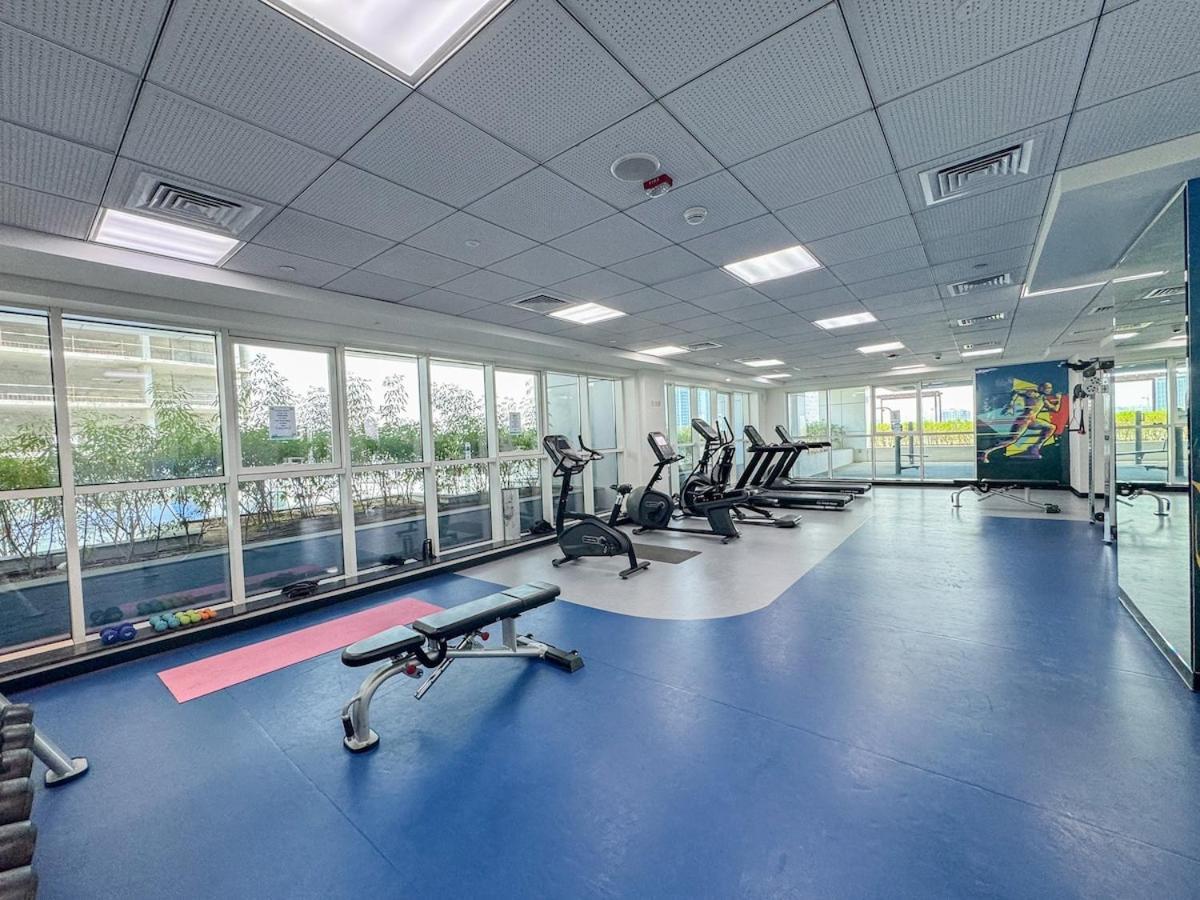 Bright And Warm 2-bedroom In Al Barsha * Dubái