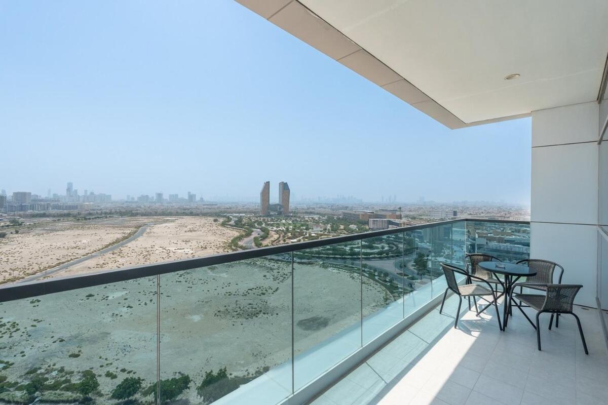 Bright And Warm 2-bedroom In Al Barsha * Dubái