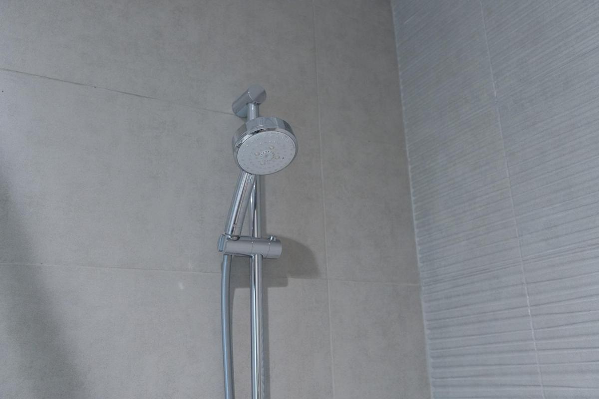 Bright And Warm 2-bedroom In Al Barsha Dubái