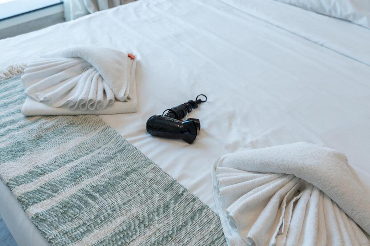 Bright And Warm 2-bedroom In Al Barsha Dubái