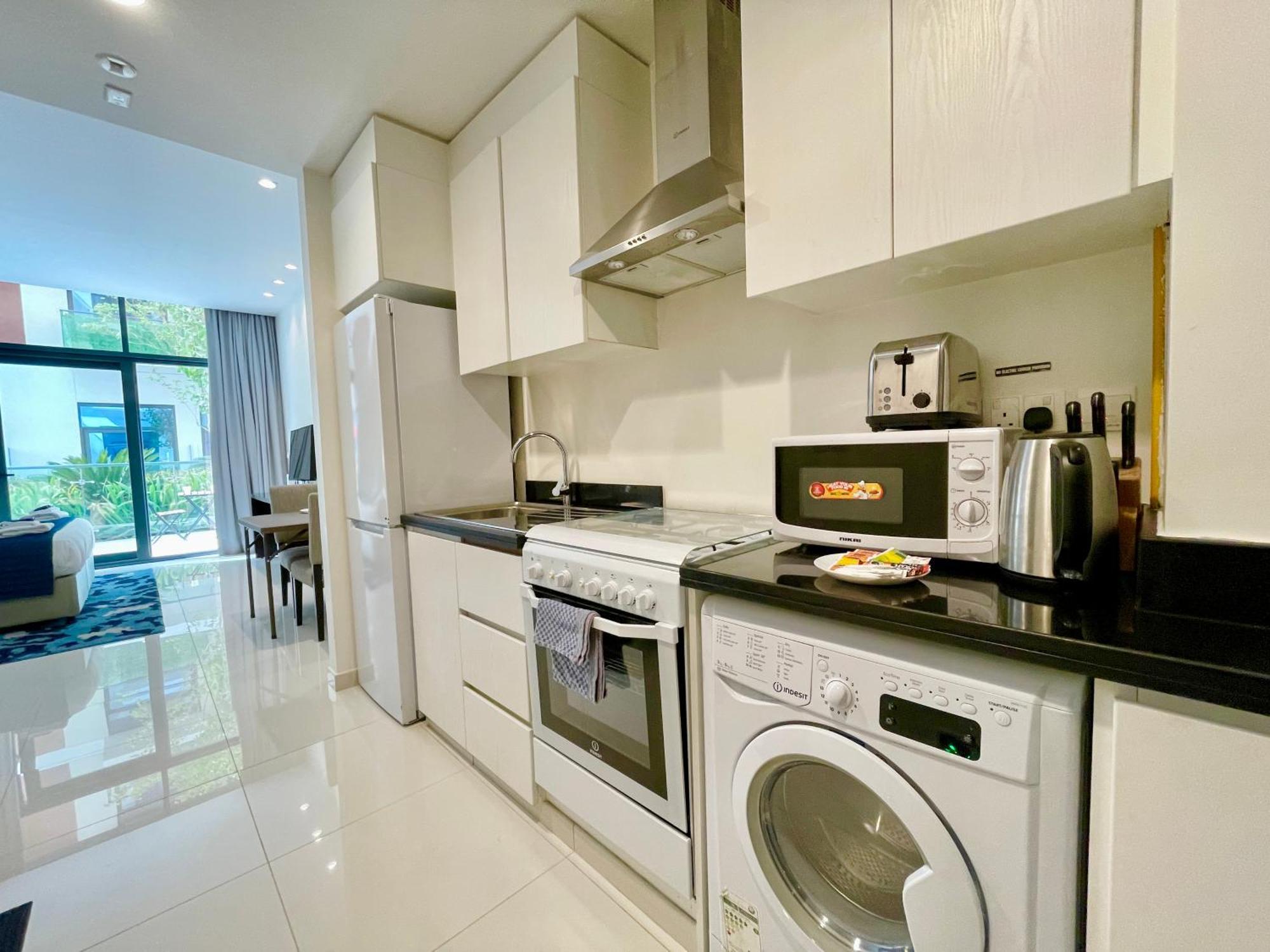 Vacay Lettings - Modern Near To Expo Appartement Dubaï