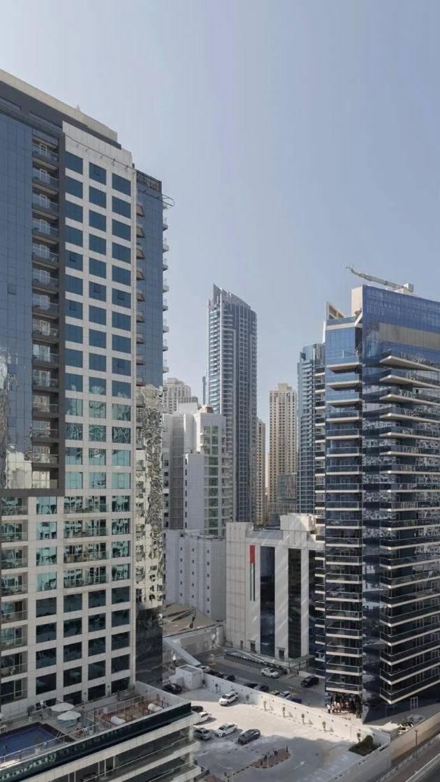 Cozy In Marina View Tower With Balcony * Dubai