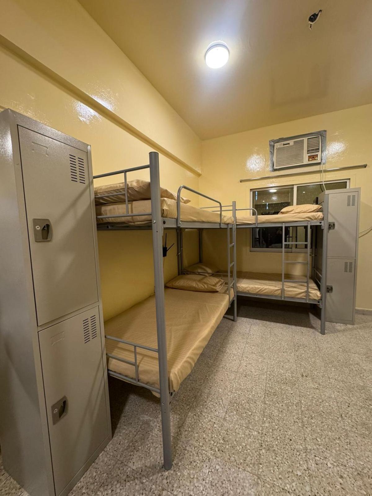 Furnished Private Near Union Metro Station Habitación en casa particular *