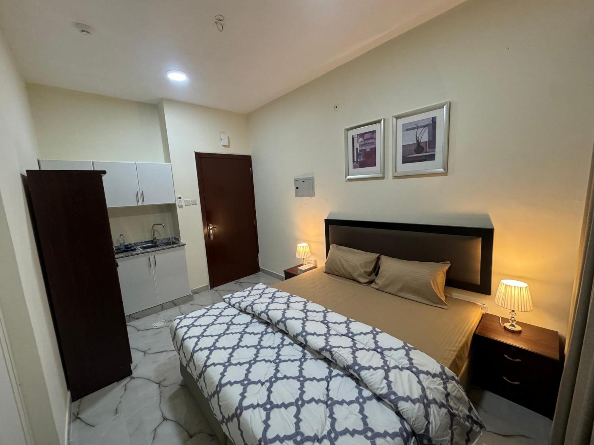 Furnished Private Near Union Metro Station Habitación en casa particular *