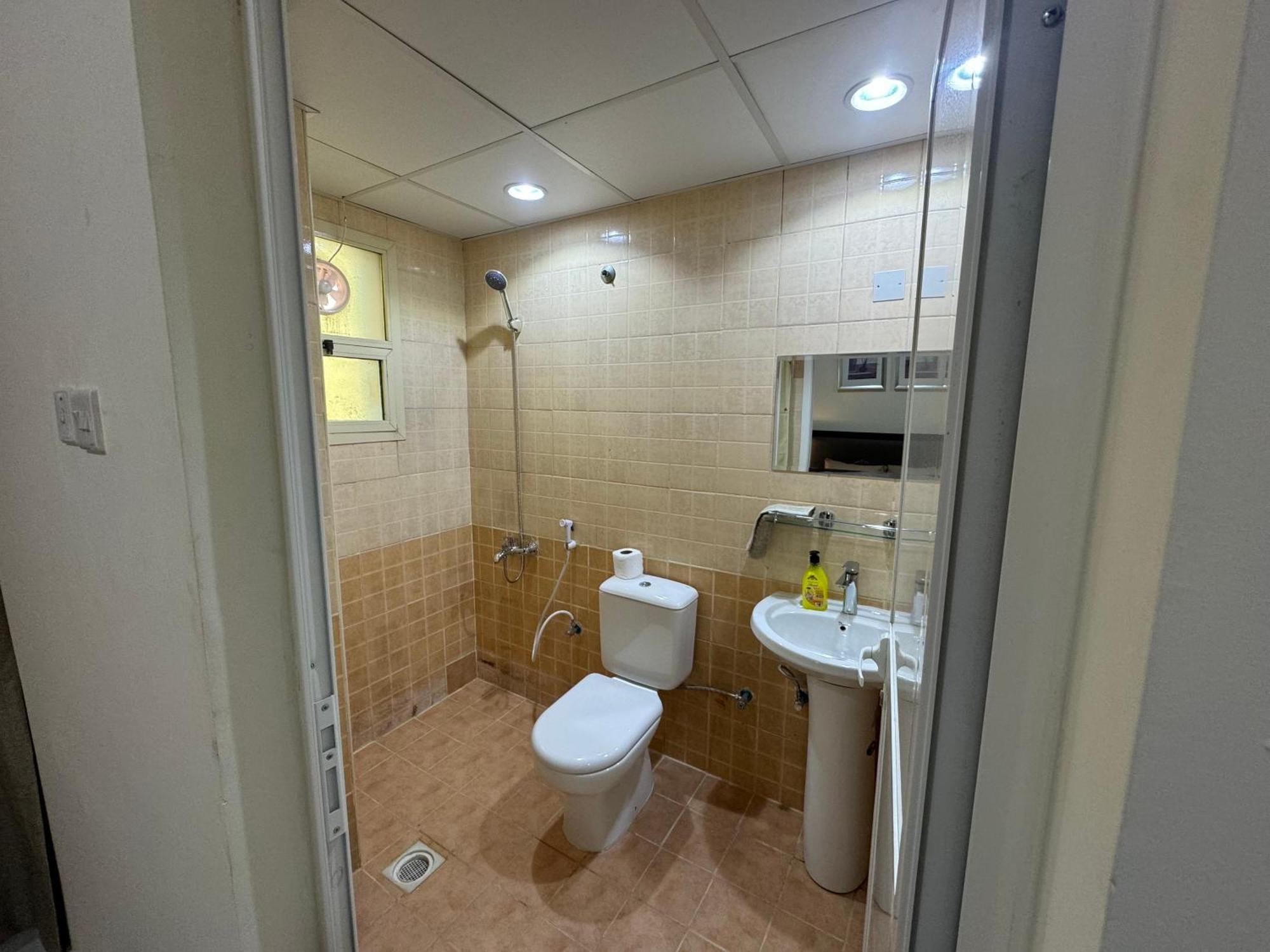 Furnished Private Near Union Metro Station Habitación en casa particular