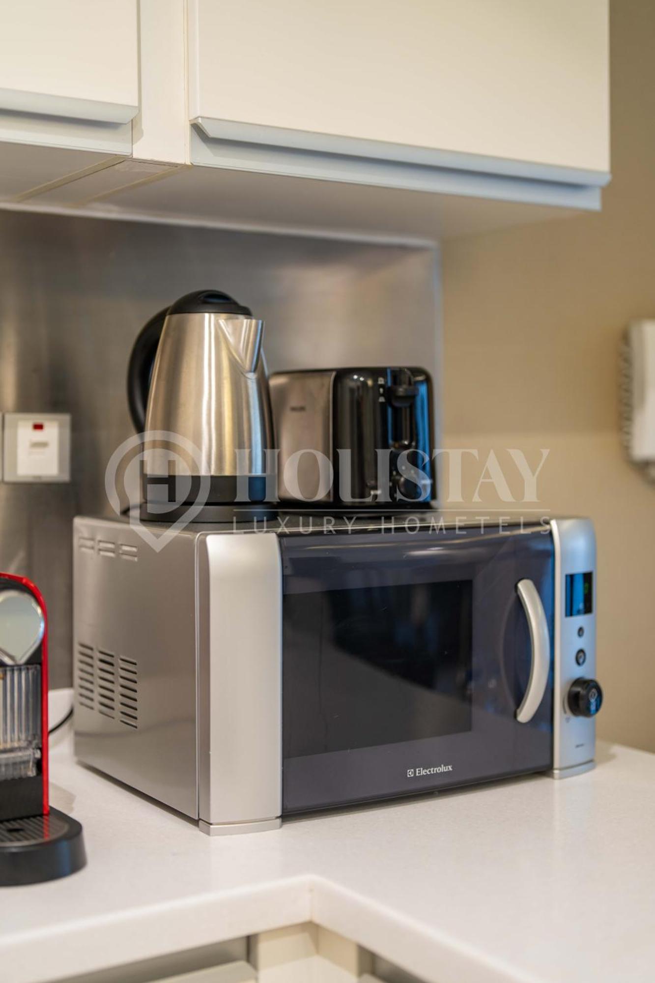 Holistay Luxury Homes - Burj Khalifa View - Direct Access Mall Apartamento Dubái