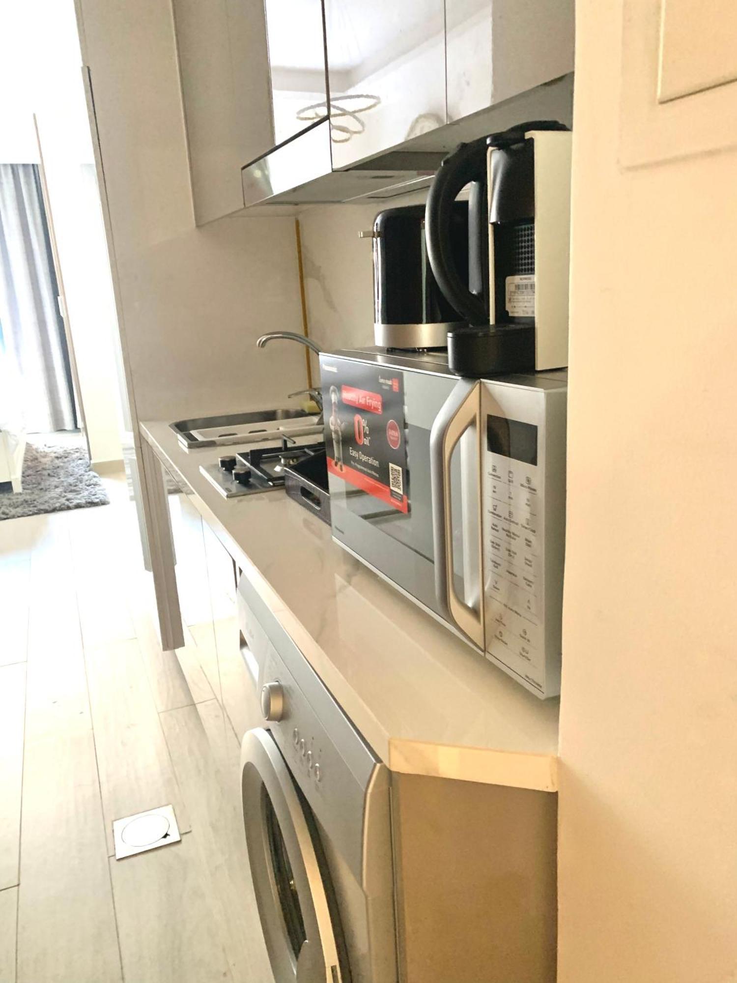 Galaxy In Azizi Riviera Luxury Appartement Dubaï