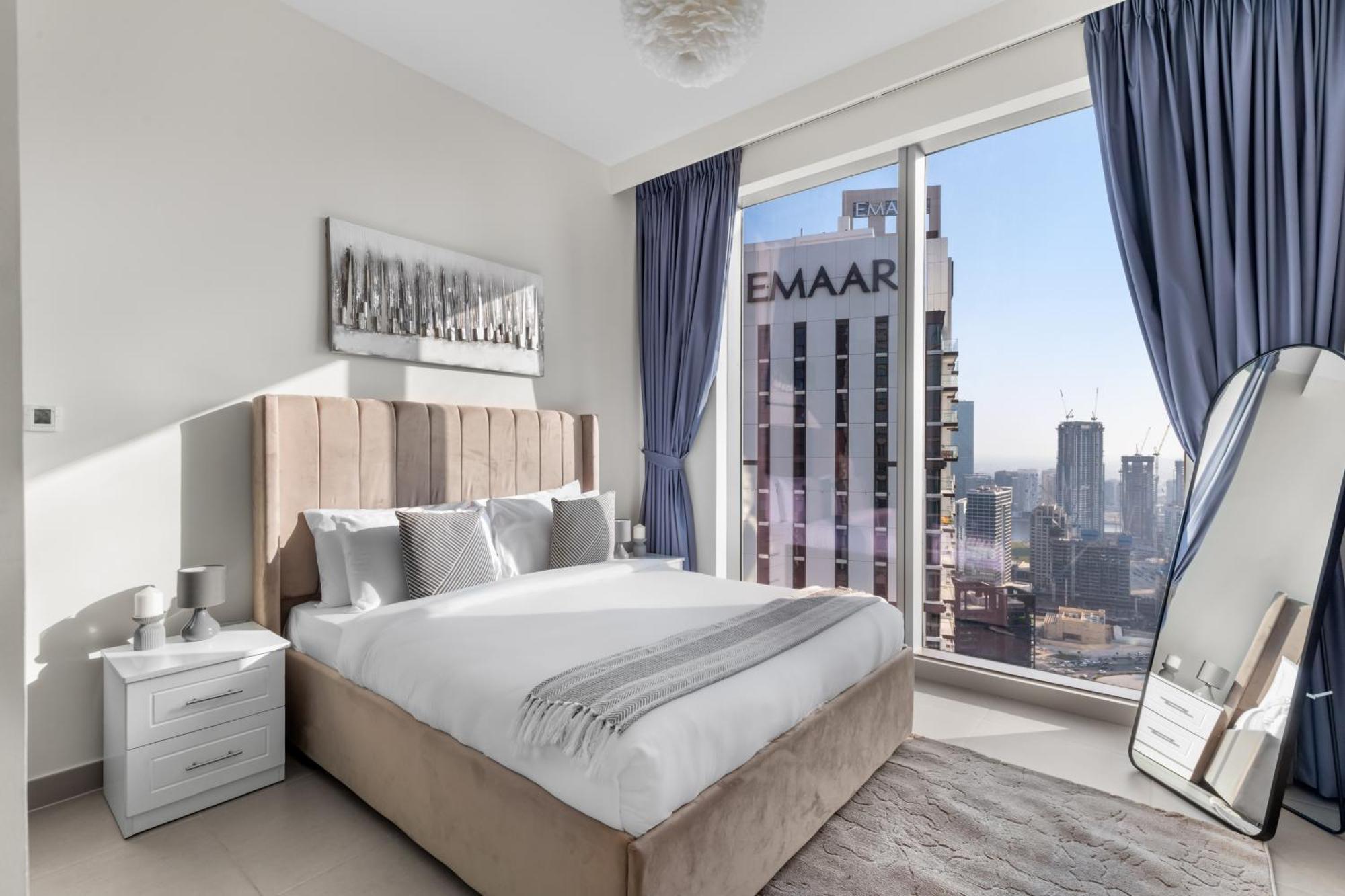 Apartamento Luxury 4-bed Escape In Downtown That Sleeps 9 Dubái