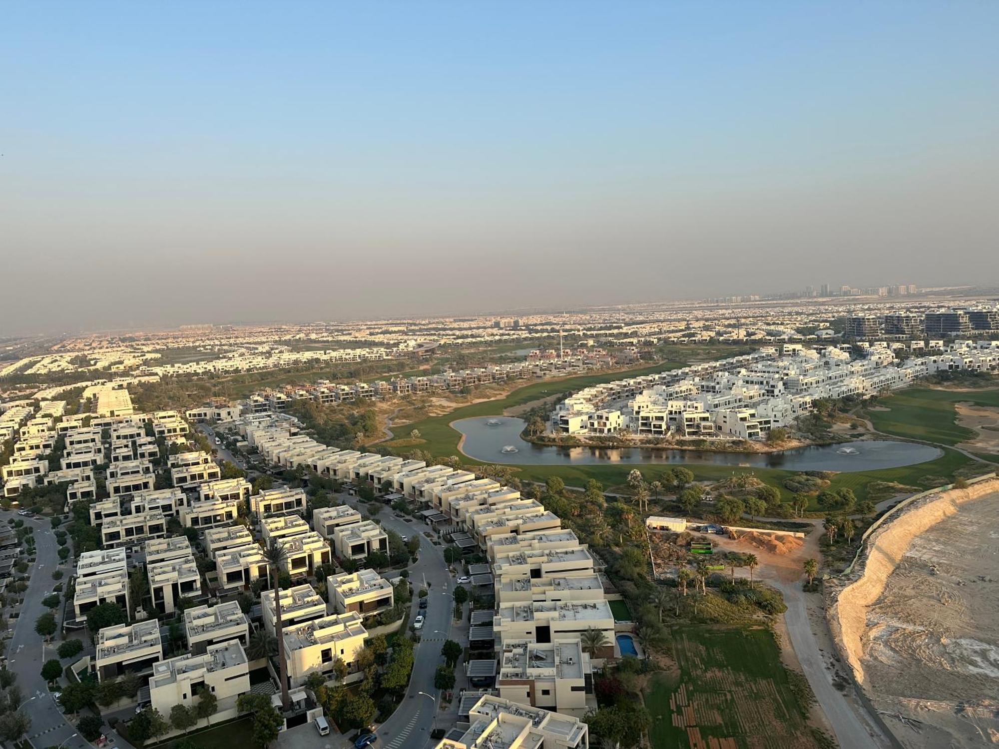 Appartement Cozy Golf & View 1br Apartment,damac Hills 1 *