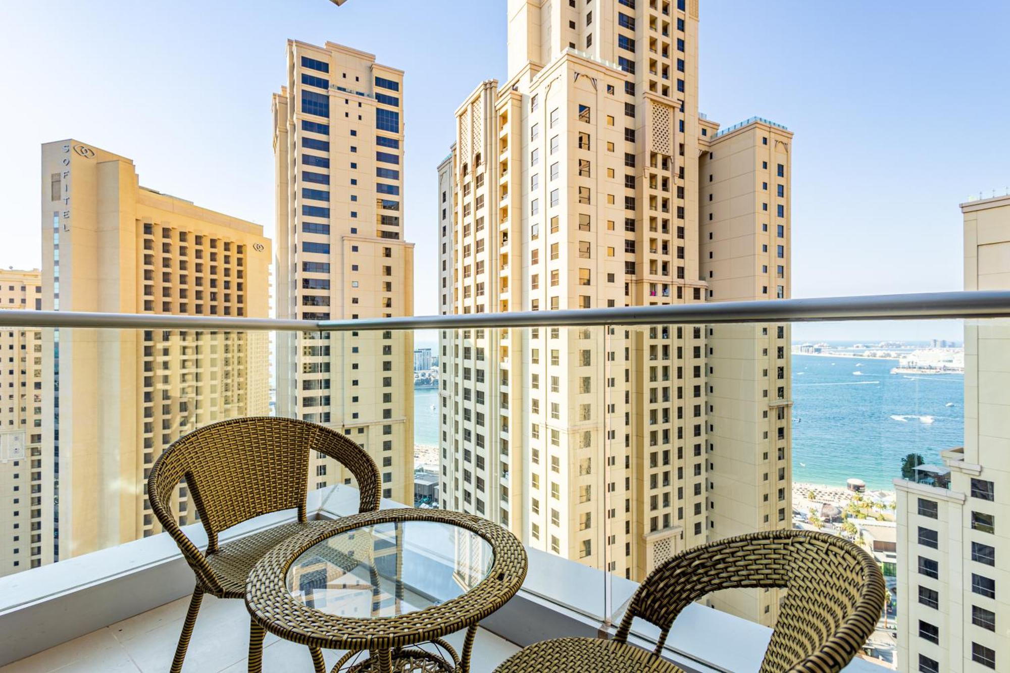 Unique Jbr Gem - Full Sea View - Designer's Choice - 5 Min Walk From Jbr Appartement Dubaï