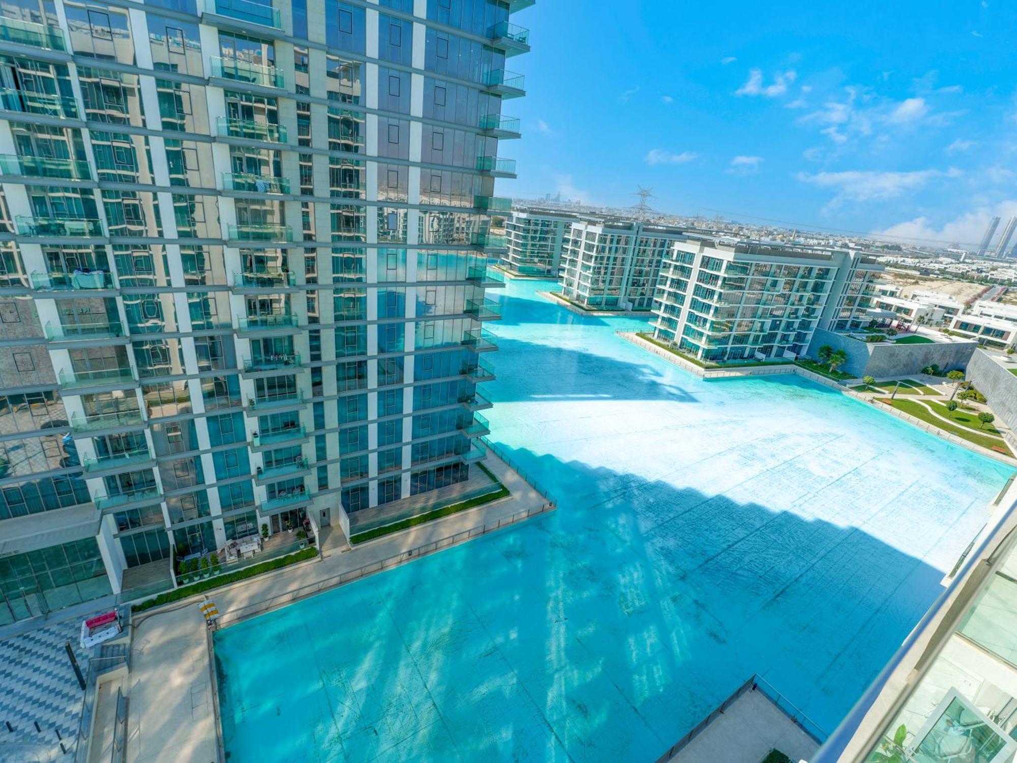 Bookable - District One, Crystal Lagos - 2 Bedroom With Study * Dubaï