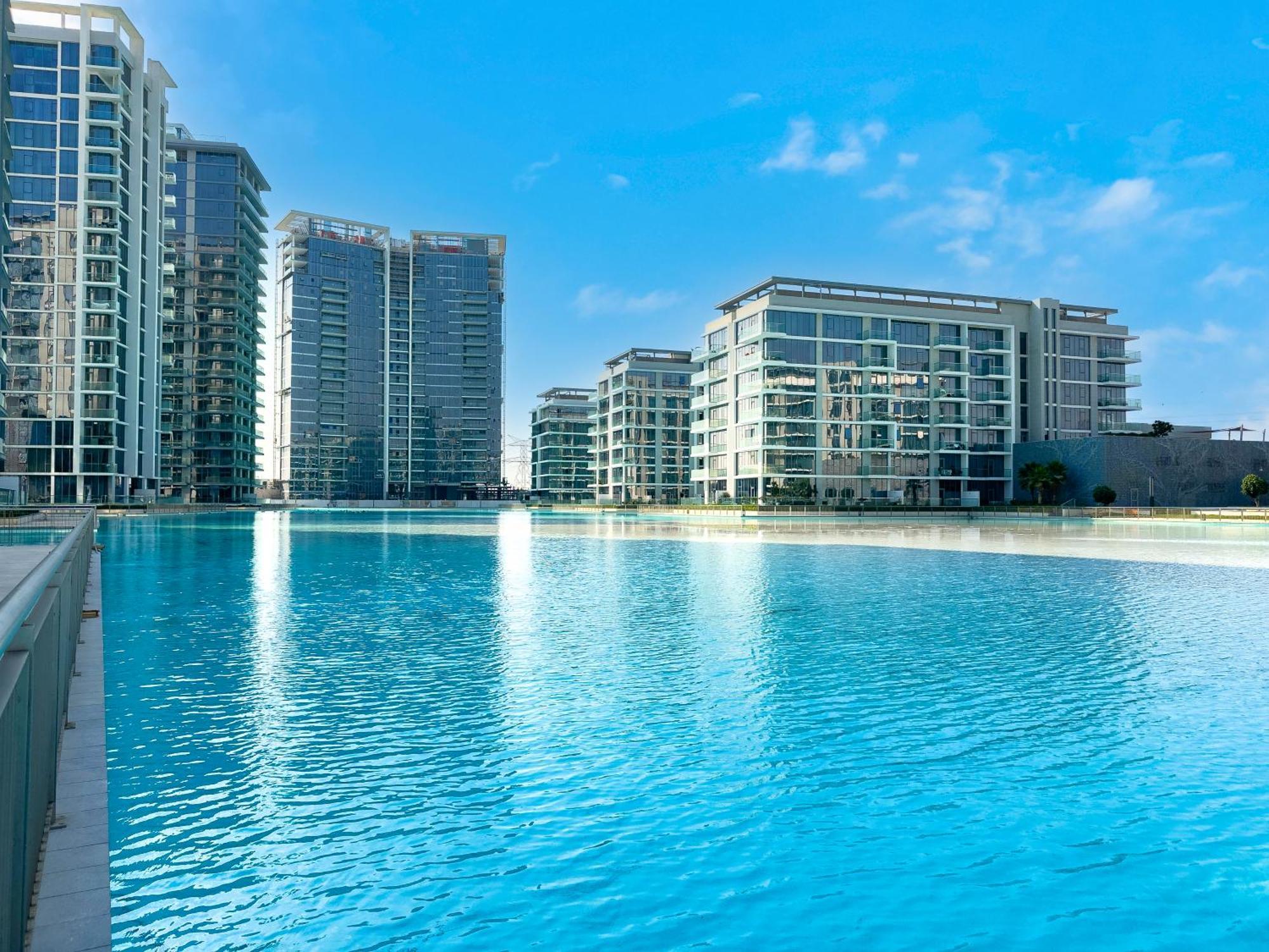 Bookable - District One, Crystal Lagos - 2 Bedroom With Study *