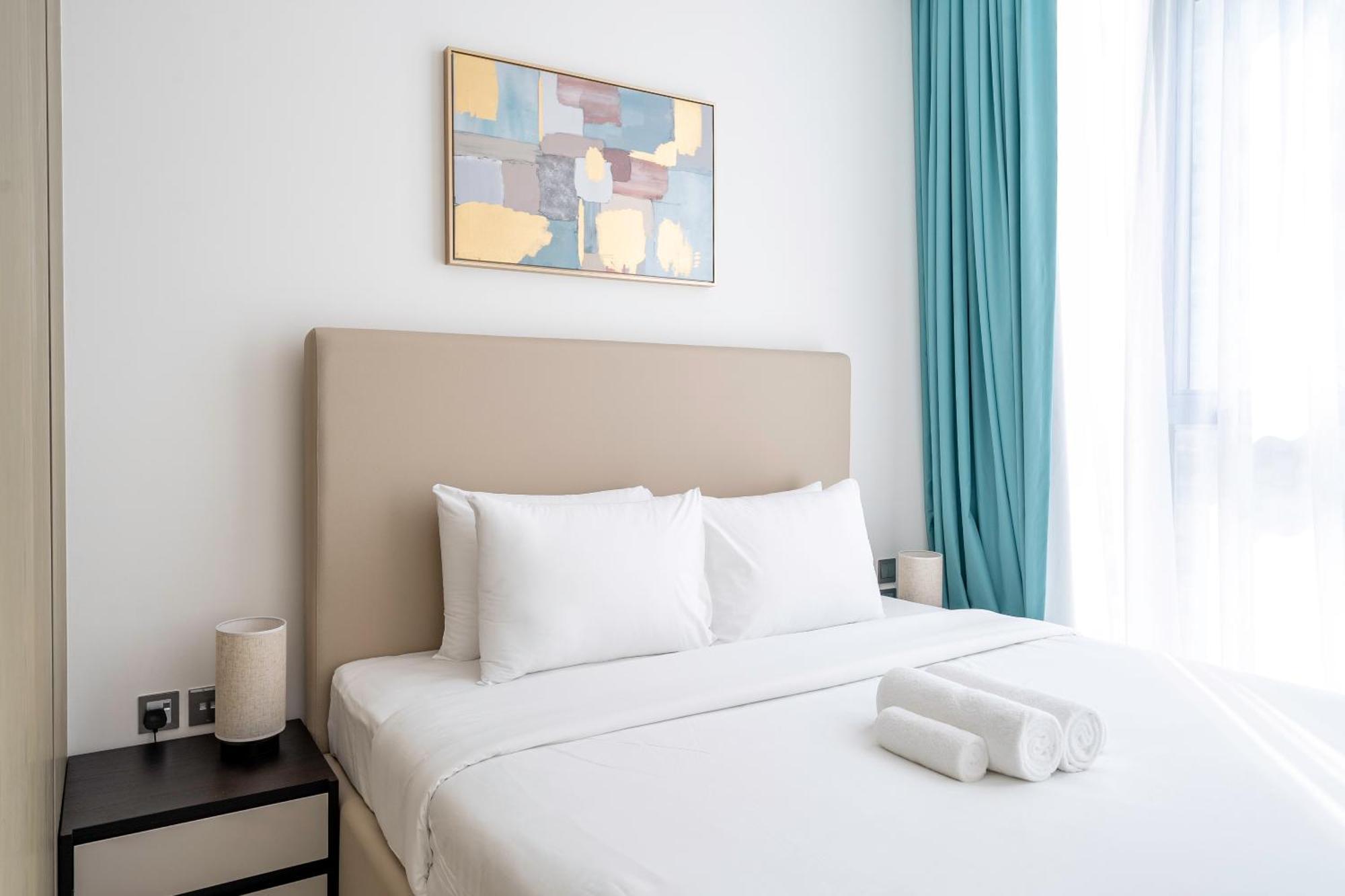 Bookable - District One, Crystal Lagos - 2 Bedroom With Study * Dubaï